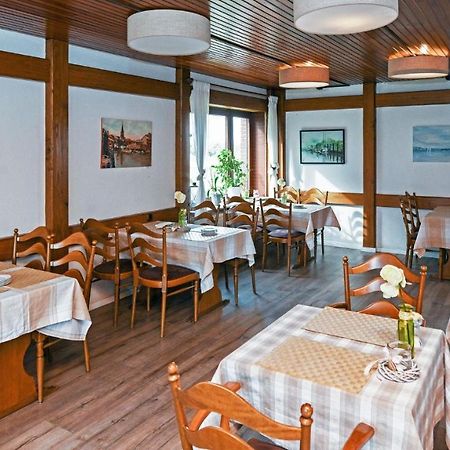 Hotel Vom Land Zum Meer Jork Exterior photo