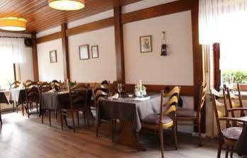Hotel Vom Land Zum Meer Jork Exterior photo